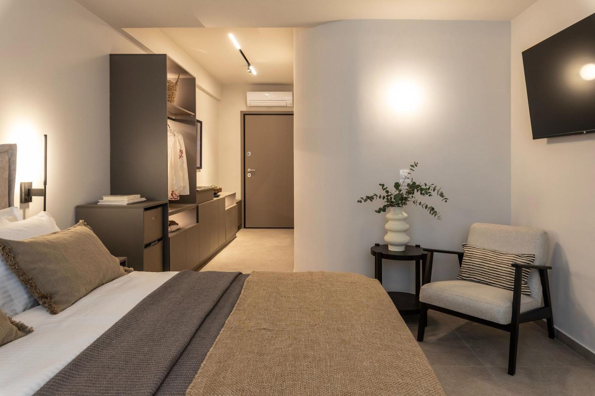 Celestial Athens Suites At Praxitelous Ngoại thất bức ảnh