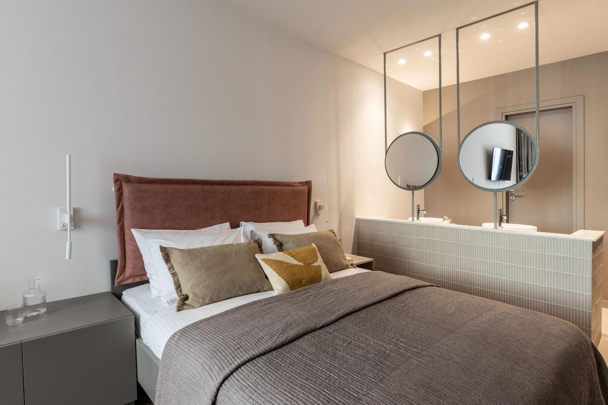 Celestial Athens Suites At Praxitelous Ngoại thất bức ảnh